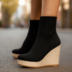 Bellastra knit platforms